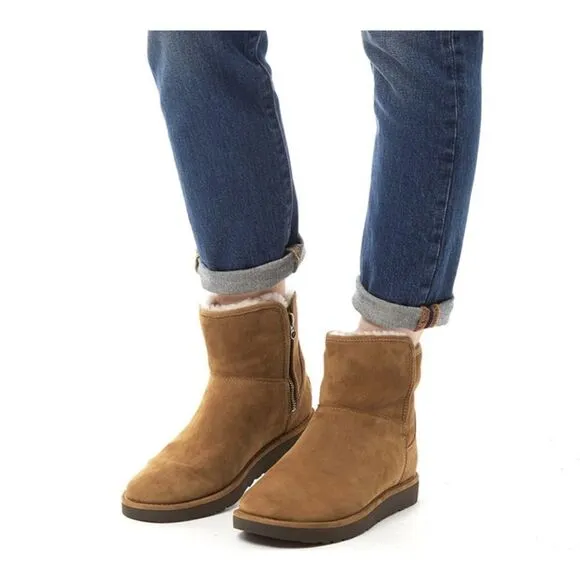 UGG ABREE MINI ZIP BOOTS CHESTNUT