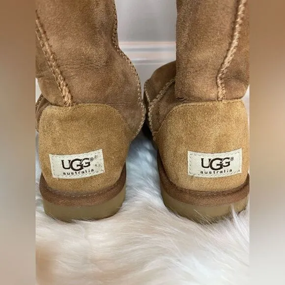 UGG Suede Boots Size 7