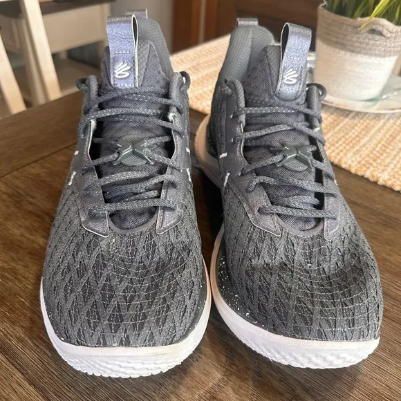 Under Armour Curry Team Pitch Grey 10 Basketball Shoes Athletic Sneakers Mens
