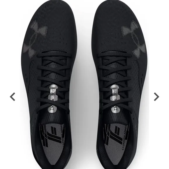 UNDER ARMOUR Kick Sprint 4 Track and Field Spikes, Track Running Shoes