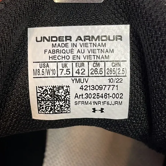 UNDER ARMOUR Kick Sprint 4 Track and Field Spikes, Track Running Shoes