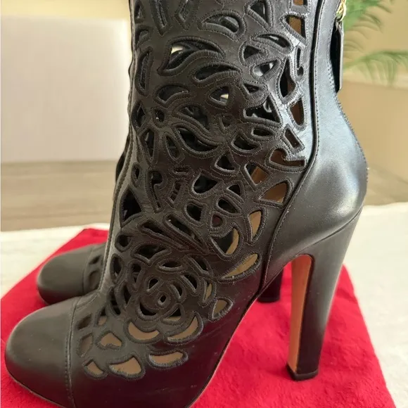 Valentino Women's Black Leather Boots