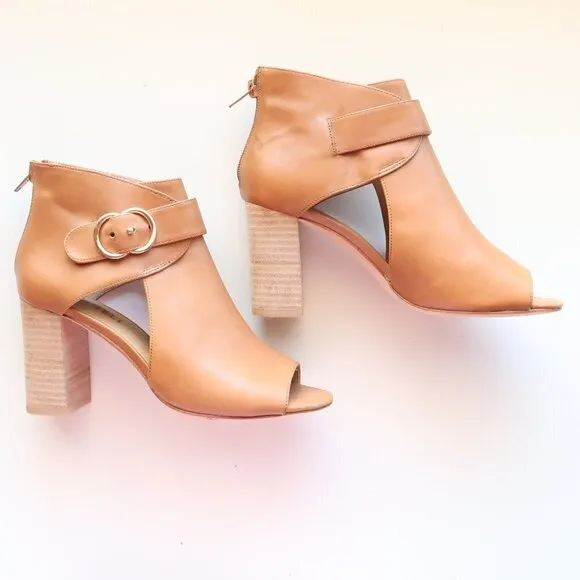 Vaneli Tan Leather Peep Toe Stacked Block Heel Bootie Shoes Ankle Boots Size 6