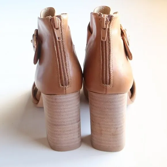 Vaneli Tan Leather Peep Toe Stacked Block Heel Bootie Shoes Ankle Boots Size 6