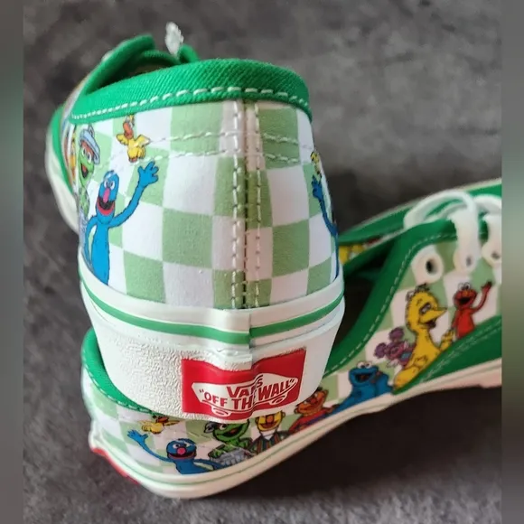 Vans Authentic Sesame Street Boys' Preschool Casual Running Shoes