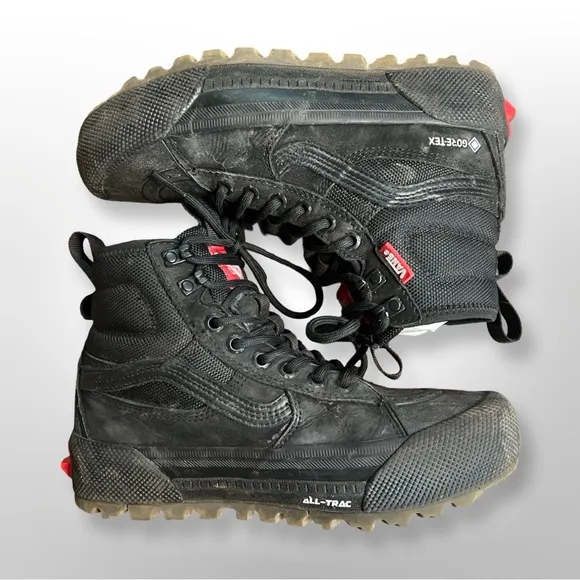 Vans Sk8-Hi GORE-TEX Insulated Shoe – Blackout Black - Women’s 6/ Men’s 4.5