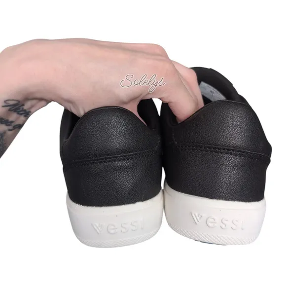 Vessi Soho 2 Black White Low Top Waterproof Vegan Leather Casual Sneaker Women 7