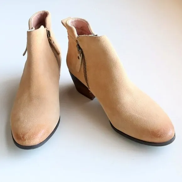 Vince Camuto Beige Suede Leather Almond Toe Block Heel Ankle Boots / Booties 6 M