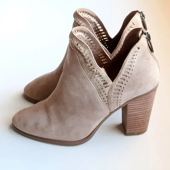 Vince Camuto Beige Suede Leather Block Heel Ankle Boots / Booties Size 9