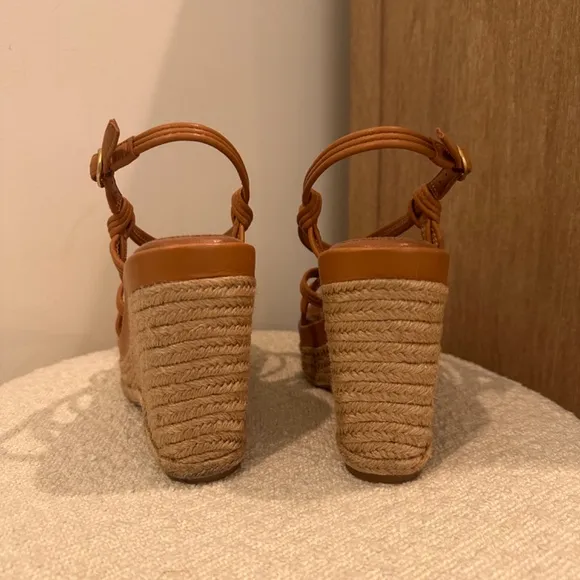Vince Camuto Delyna