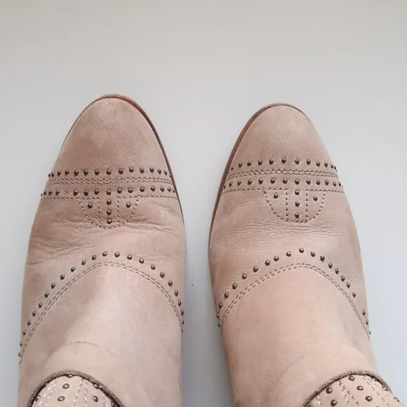 Vince Camuto Dorintina Genuine Leather Riveted Western Ankle Boots / Booties