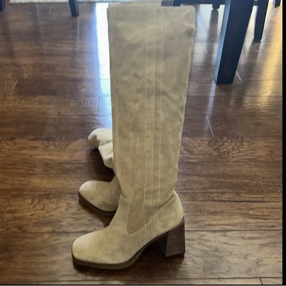 Vince Camuto Eyana Suede Over-The-Knee Boots Size 9.5 NEW