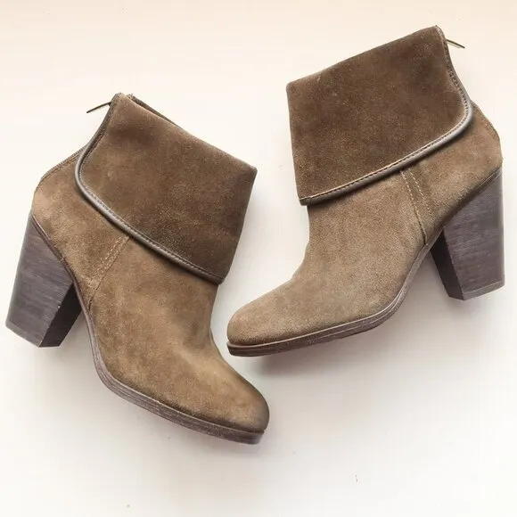 Vince Camuto Hamilton Green Suede Leather Block Heel Ankle Boots Booties 7.5
