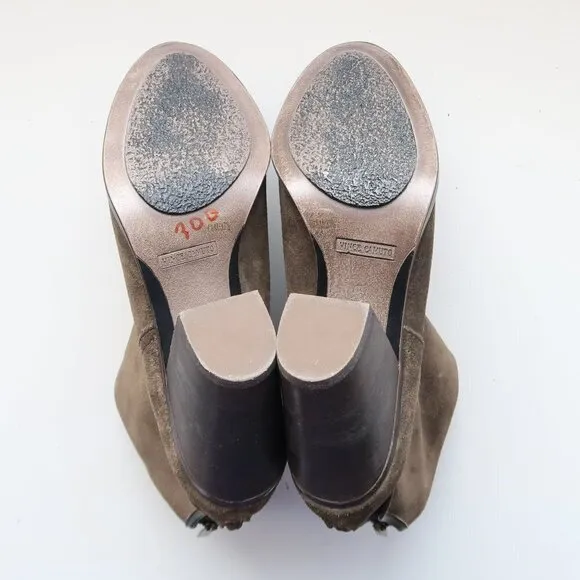 Vince Camuto Hamilton Green Suede Leather Block Heel Ankle Boots Booties 7.5