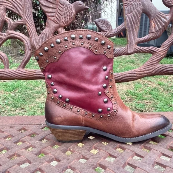 Vince Camuto Madalissa Leather Distressed Studded Almond Toe Ankle Booties