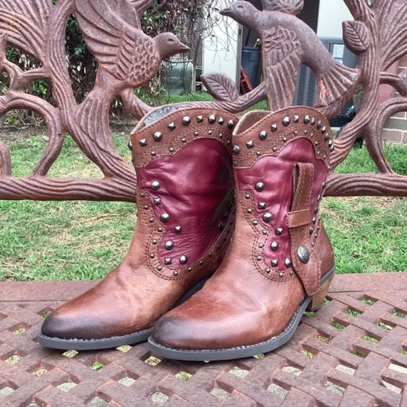 Vince Camuto Madalissa Leather Distressed Studded Almond Toe Ankle Booties