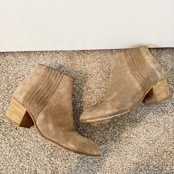 Vince Haider Suede Leather Rounded Toe Block Heel Booties Pull On Boots Size 8.5