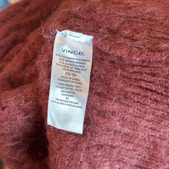 Vince Maroon Cable Knit Mohair Alpaca Blend V-neck Sweater sz XS