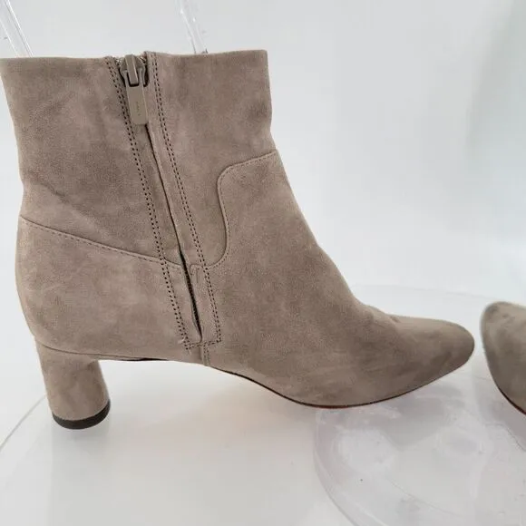 Vince Hela Tan Suede Leather Booties Size 6 Ankle Boots Almond Toe Classic