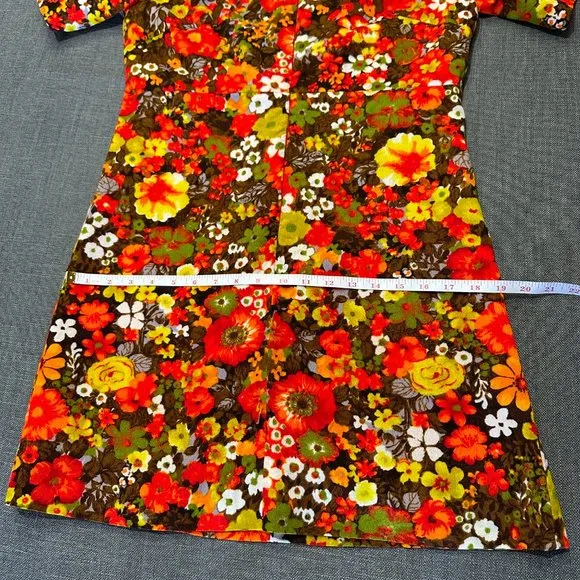 Vintage 60s Autumn Floral Shift Barkcloth Dress Front Zip