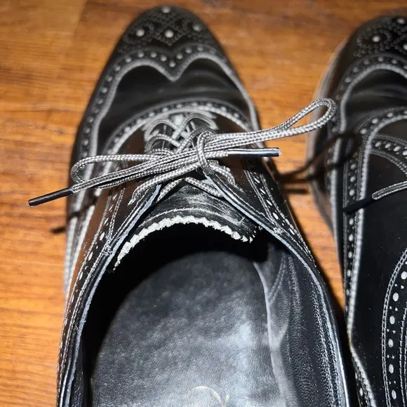 Vintage Florsheim Black Leather Wingtip Brogue Men's Dress Shoes