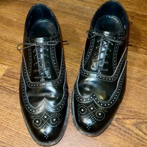 Vintage Florsheim Black Leather Wingtip Brogue Men's Dress Shoes