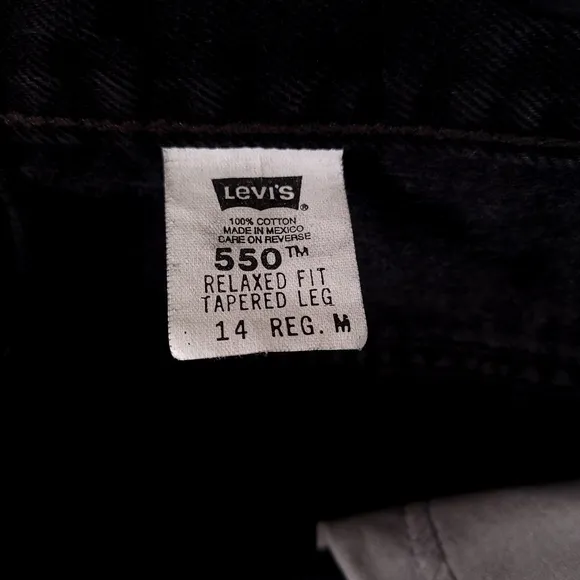 Vintage Levi's 550 Relaxed Fit Tapered Leg 14 Reg Black