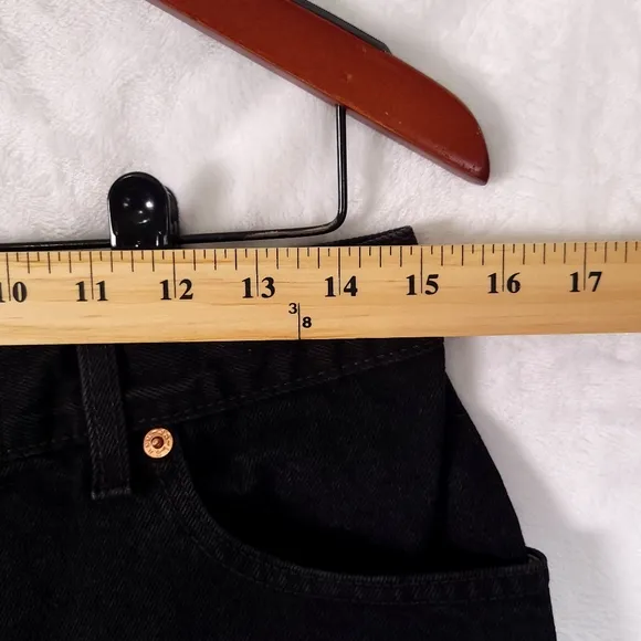 Vintage Levi's 550 Relaxed Fit Tapered Leg 14 Reg Black