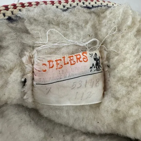 Vintage Yodeler  Mukluk Faux Fur Sherpa Boots sz 7 Made In USA 1970