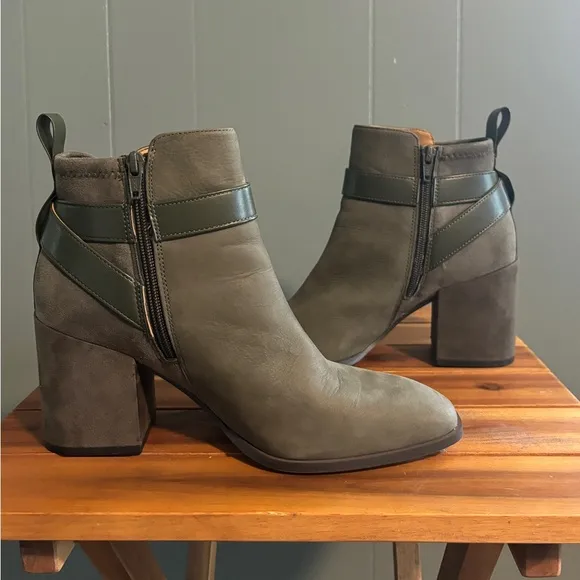 Vionic - Olive Green Tenley Ankle Boots - 9