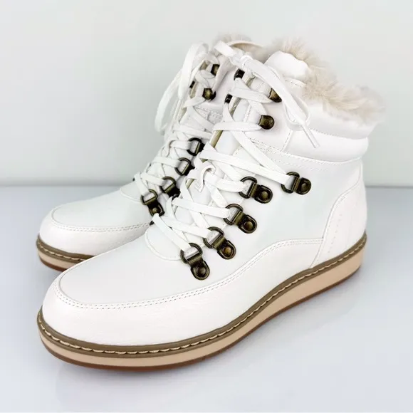 White Mountain Women's Tamasha Lace Up Cozy Booties White Size 7
