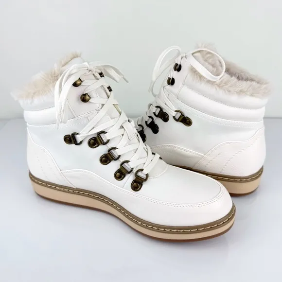 White Mountain Women's Tamasha Lace Up Cozy Booties White Size 7