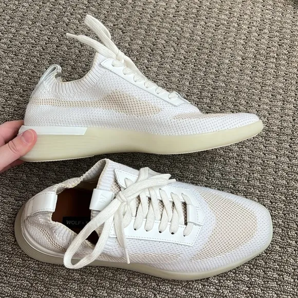 Wolf and Shepherd White Vanilla SupremeKnit Trainer Tennis Shoes