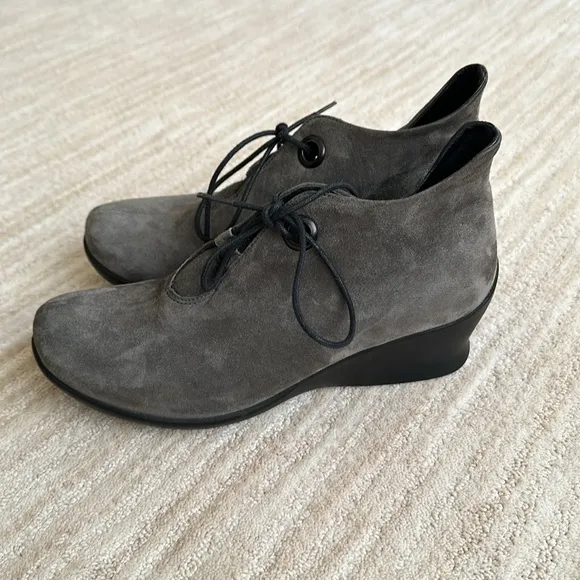 Wolky Hope Pombai Women's Suede Wedge Ankle Booties Shoes Gray Size EU 39 | US 8