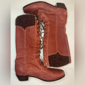 Wolverine 1883 1000 Mile Celeste Lace Up Suede Boot SZ 7 Raspberry Burnt Orange