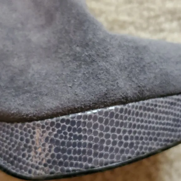 Womans boots