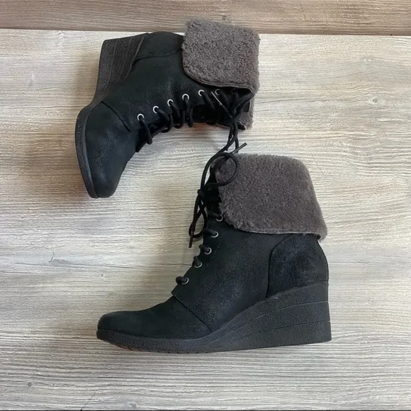 Woman’s Zea UGG suede waterproof lace up wedge ankle boots Fold wool shearling