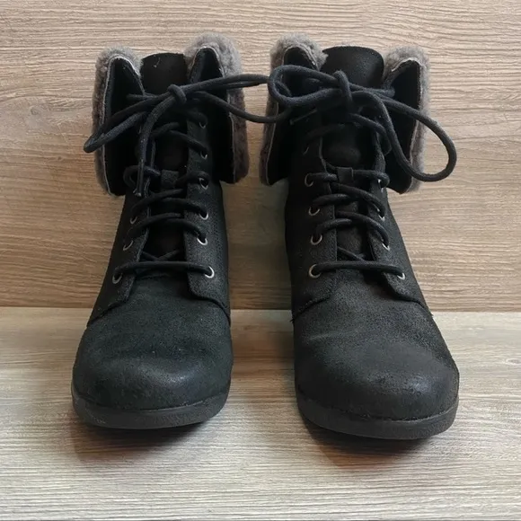 Woman’s Zea UGG suede waterproof lace up wedge ankle boots Fold wool shearling