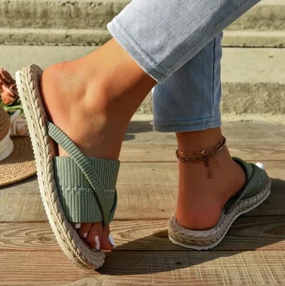 Women Fashionable Beach Flip Flops, Large Size Toe Ring Sandals For Outdoor Vaca