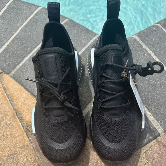 WOMEN'S Adidas NMD R1 Shoes Spectoo Black Iridescent GZ9288