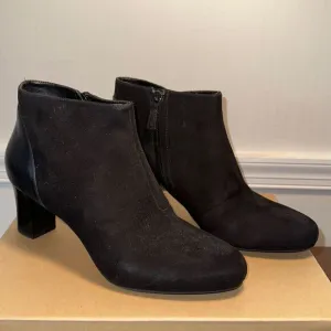 Women’s Cole Haan Miriam Short Boot Black Suede, Size 10, New in Box