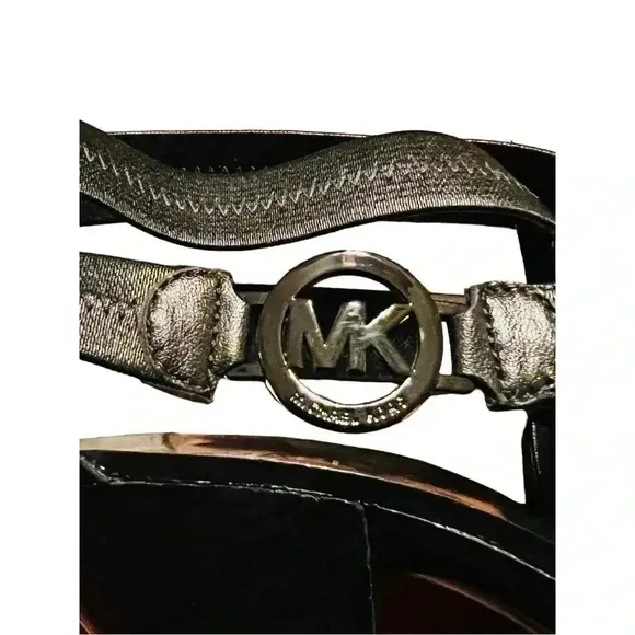Women’s Michael Kors Black Leather Strappy Sandals•Size 8•PREOWNED LIKE NEW•