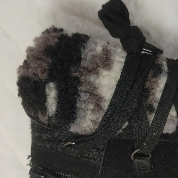 Women's MukLuks Faux Suede Lacy Lilah Boots 8.5
