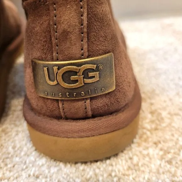Women's Ugg Suede  Sheepskin Lace Up Calf Boots  Australia Upside Size 6