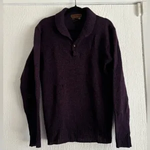 Yves Saint Laurent Unisex Vintage Sweater. 100% wool/Laine.