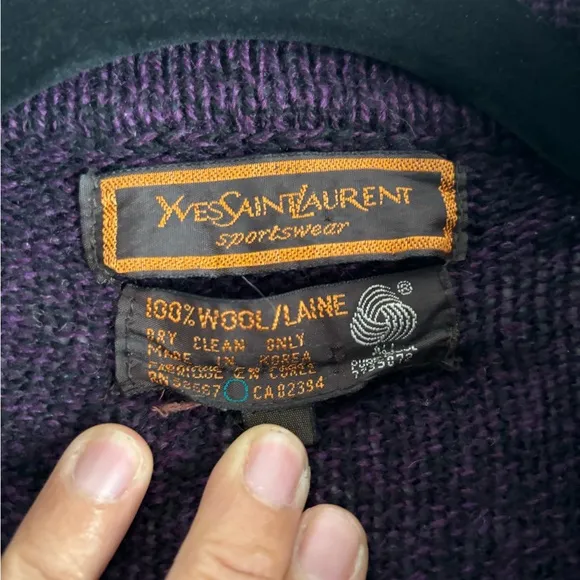 Yves Saint Laurent Unisex Vintage Sweater. 100% wool/Laine.